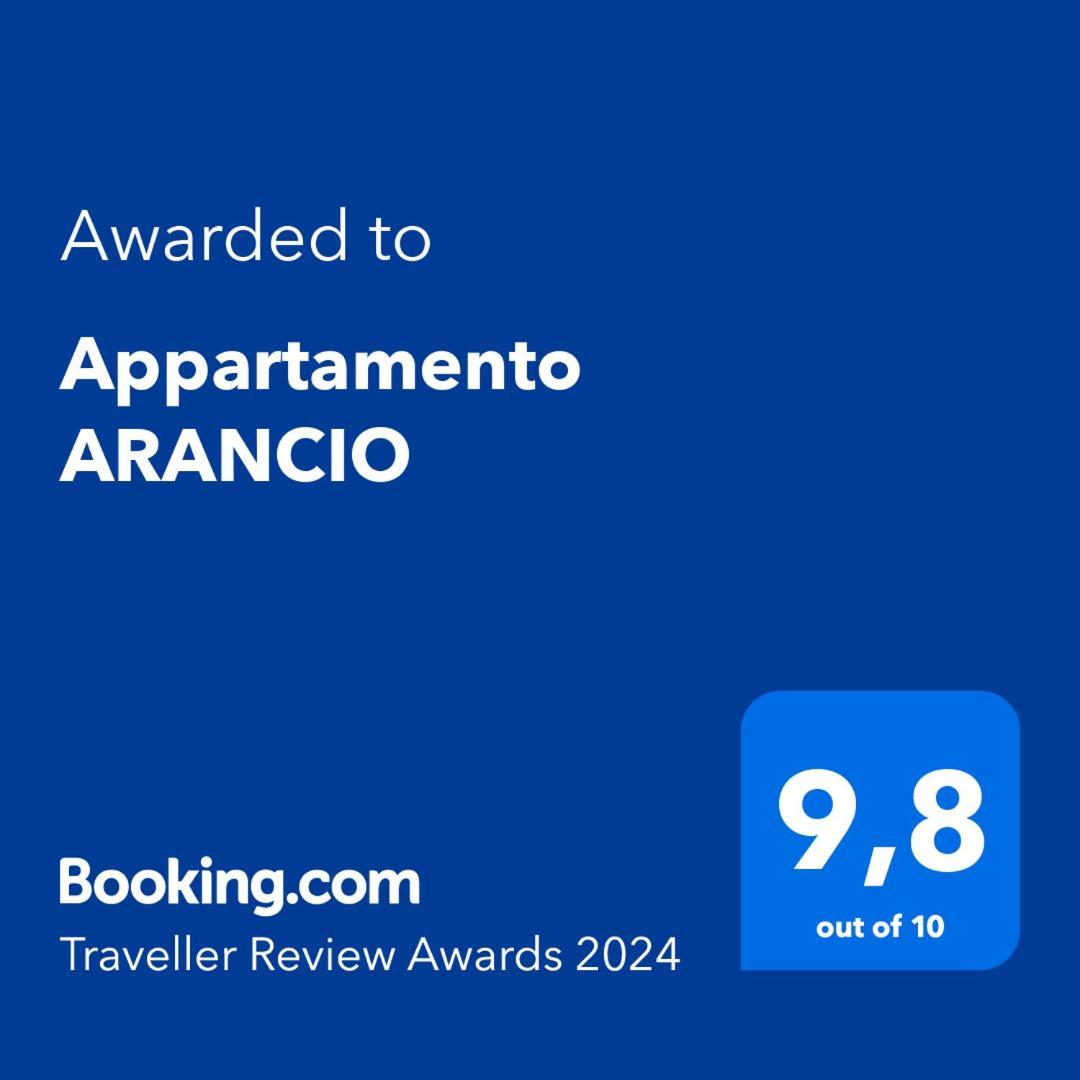 Appartamento Arancio La Maddalena  Luaran gambar